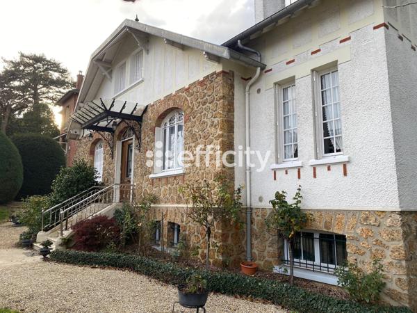 Maison 6 pièces - 165 m² Exclusivité efficity