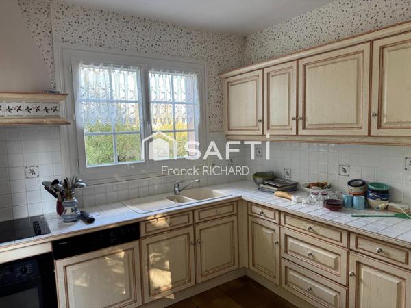 Maison familiale 138 m² – Calme & verdure à 2 proximité du centre de Forges-les-Eaux