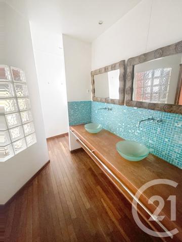 Maison à vendre  15 pièces - 293 m2 LAVAL - 53