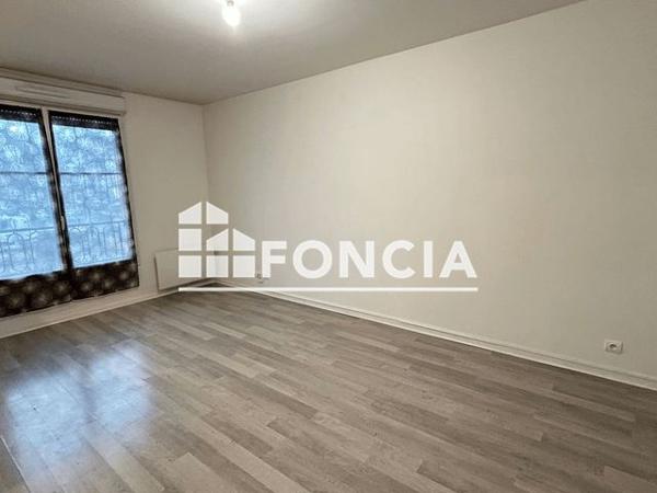 Location Appartement 2 pièces 40.85 m² - 112 BOULEVARD DE L'OISE Vaureal 95490