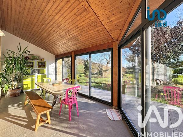 Maison à vendre 10 pièces 200 m² Chuyer