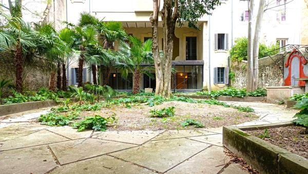 Carcassonne (11000) SUPERBE T4 EN DUPLEX DE 117M² + DEPENDANCE DE 166M² + JARDIN DE 180 M²