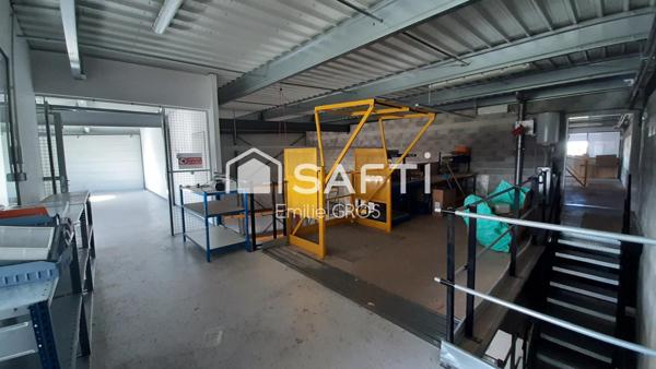 Local commercail sur 2 niveaux de 278m²