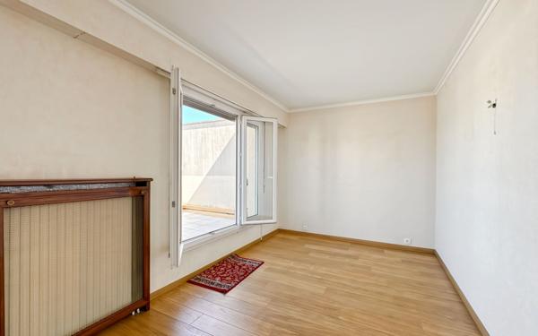 Appartement à vendre    4 pièces • 80 m2 Bondy