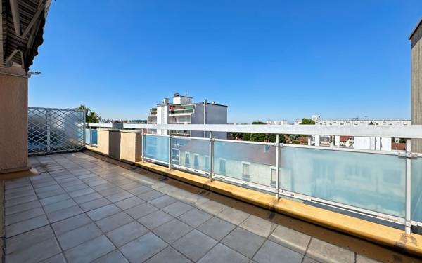 Appartement à vendre    4 pièces • 80 m2 Bondy