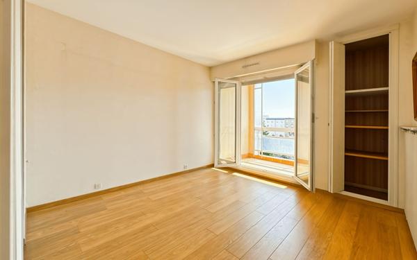 Appartement à vendre    4 pièces • 80 m2 Bondy