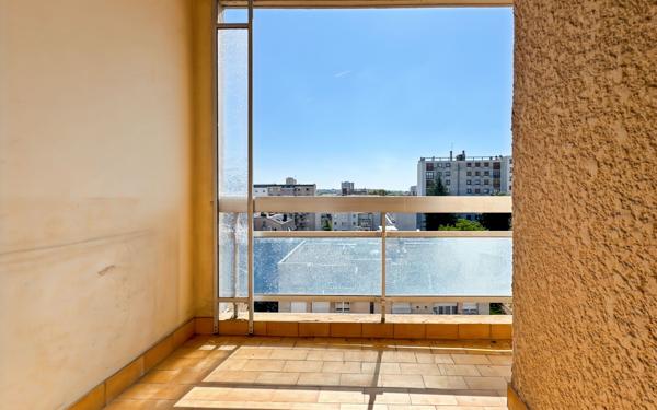 Appartement à vendre    4 pièces • 80 m2 Bondy