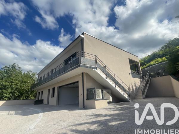 Maison à vendre 7 pièces 243 m² Cébazat