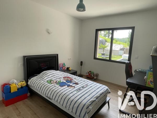 Maison à vendre 7 pièces 243 m² Cébazat