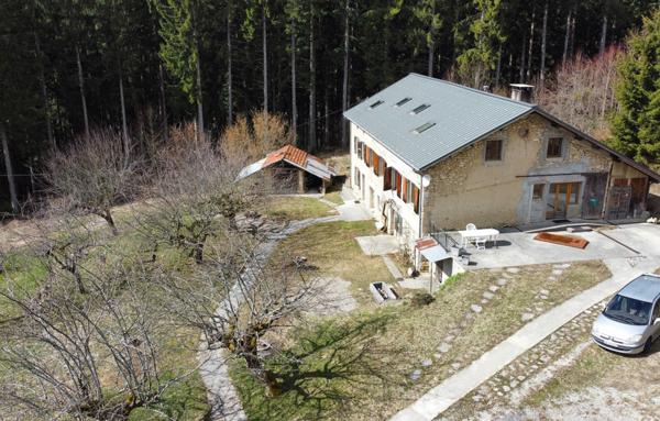 Maison de 354 m²