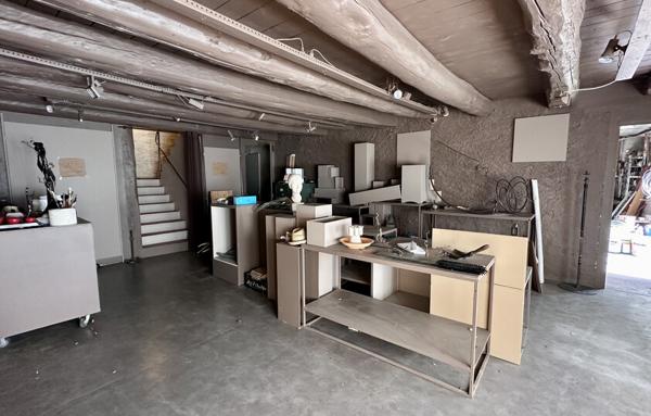 Maison de 354 m²