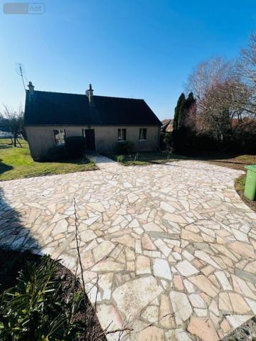 Maison à vendre à Pellevoisin dans l'Indre (36180), ref : 016/408