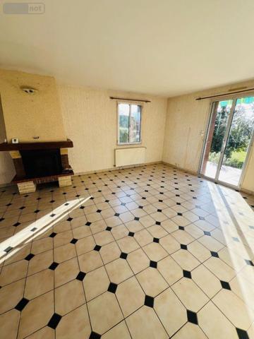 Maison à vendre à Pellevoisin dans l'Indre (36180), ref : 016/408