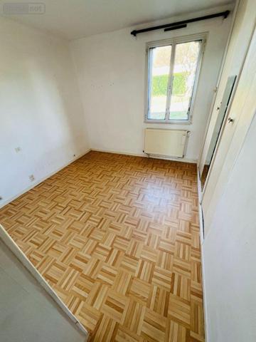 Maison à vendre à Pellevoisin dans l'Indre (36180), ref : 016/408