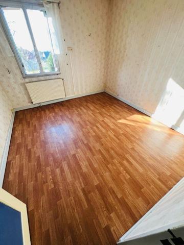 Maison à vendre à Pellevoisin dans l'Indre (36180), ref : 016/408