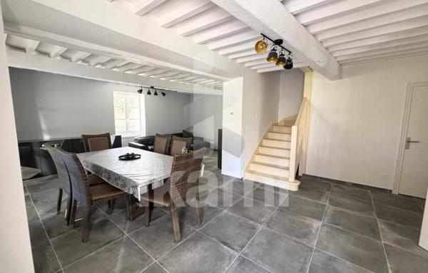 Grande maison 180 m2 sur terrain arboré avec piscine   Chanos-Curson