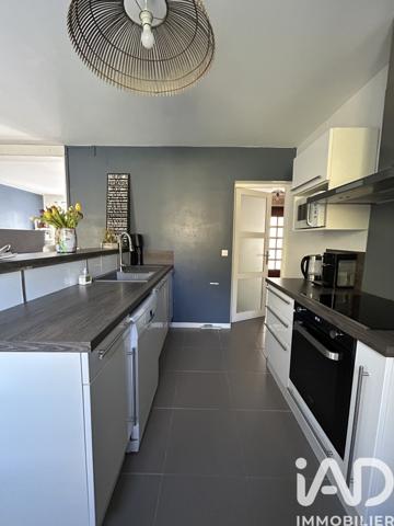 Maison à vendre 6 pièces 145 m² Saint-Florent-sur-Cher