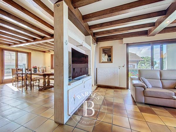 Thonon-les-Bains, Maison 7 Chambres -  300 m² à vendre