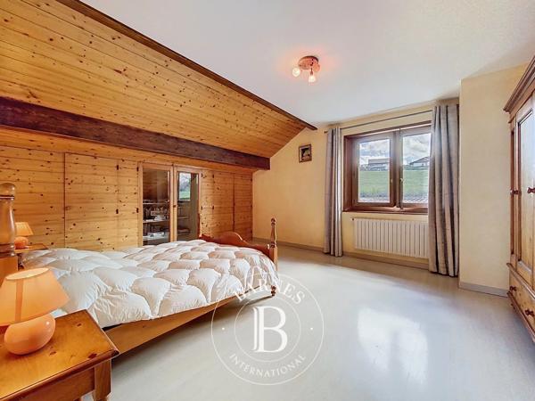 Thonon-les-Bains, Maison 7 Chambres -  300 m² à vendre