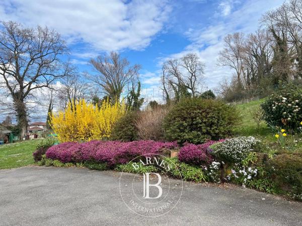Thonon-les-Bains, Maison 7 Chambres -  300 m² à vendre