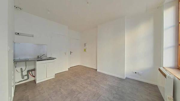 Appartement 1 pièce                                        - 42100 Saint-Étienne Réf : 12925