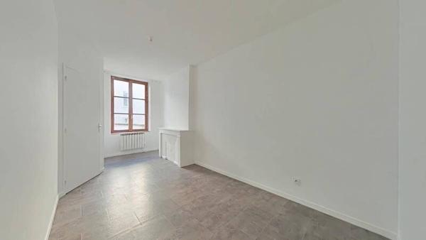 Appartement 1 pièce                                        - 42100 Saint-Étienne Réf : 12925