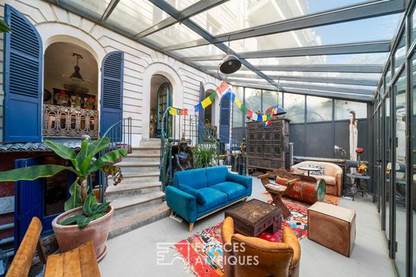 Maison singulière avec jardin au coeur d’une villa privée