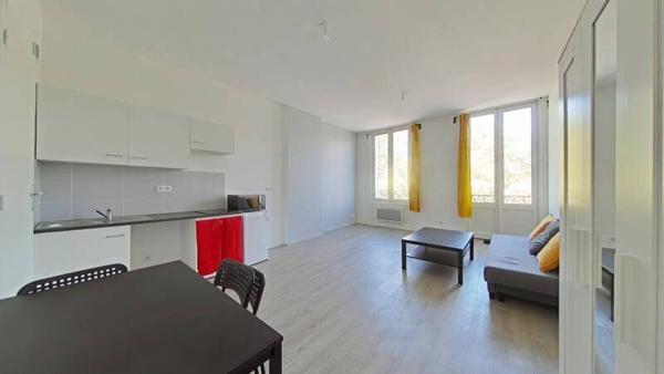 Appartement 1 pièce                                        - 42000 Saint-Étienne Réf : 10190