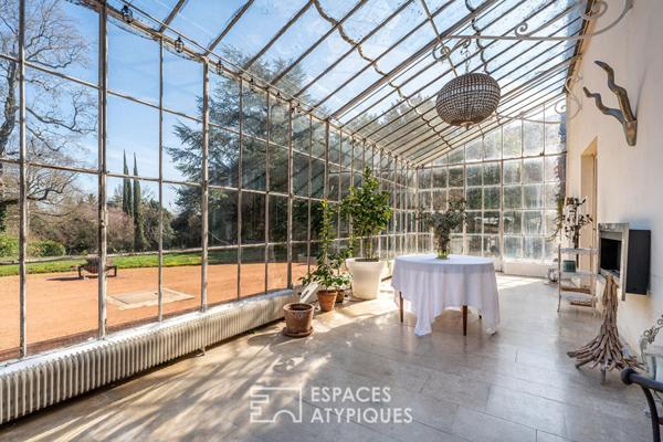 Maison ancienne avec parc arboré à rénover