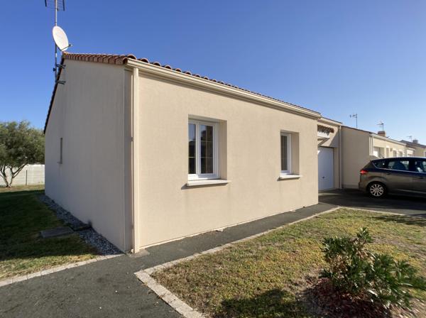 Maison 3 chambres de 2012 idéalement située