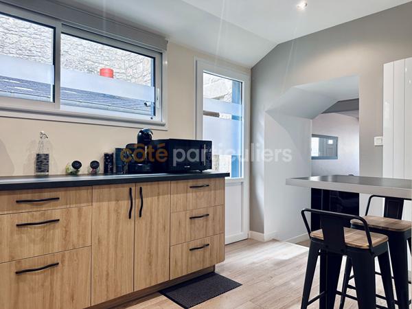 Vente
                Maison65 m² - 3 Pièces -
                    VALOGNES (50700)