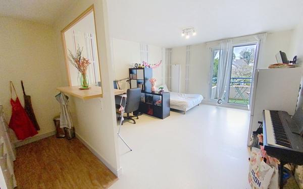 Appartement à vendre    1 pièce • 30,24 m2 Joué-lès-Tours