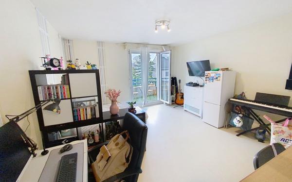 Appartement à vendre    1 pièce • 30,24 m2 Joué-lès-Tours