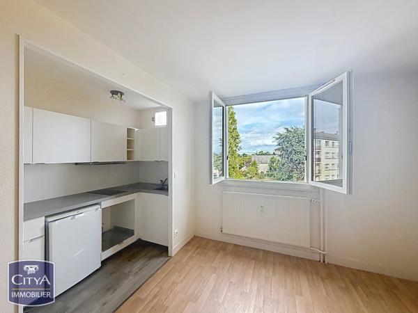 Appartement à vendre 2 pièces 47.72m² Orléans (45100)