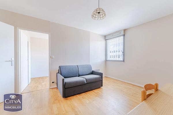 Appartement à vendre 2 pièces 54.6m² Tours (37000)