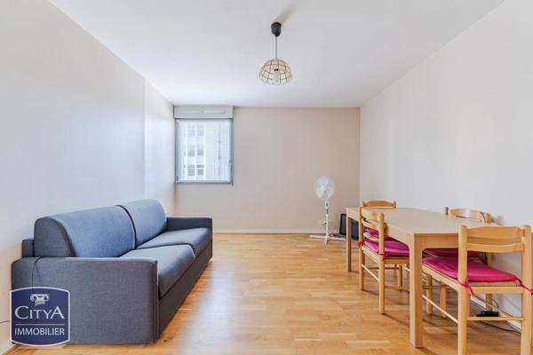 Appartement à vendre 2 pièces 54.6m² Tours (37000)