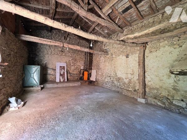 Maison en pierre avec grand terrain et accès direct au canal – Buzet-sur-Baïse