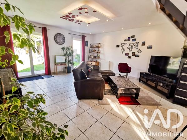 Maison à vendre 4 pièces 111 m² Rosny-sur-Seine