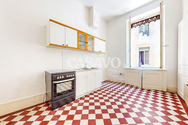 Vente Appartement 6 pièces de 170m² - 38000 Grenoble