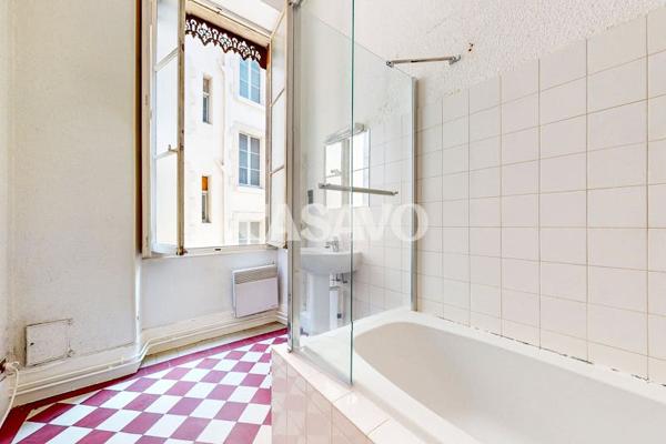 Vente Appartement 6 pièces de 170m² - 38000 Grenoble