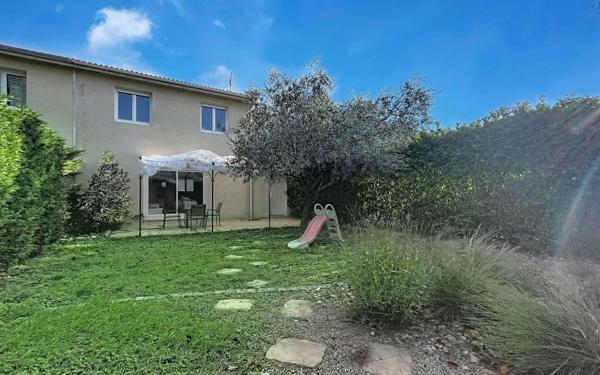 Maison à vendre    4 pièces • 92 m2 Valence