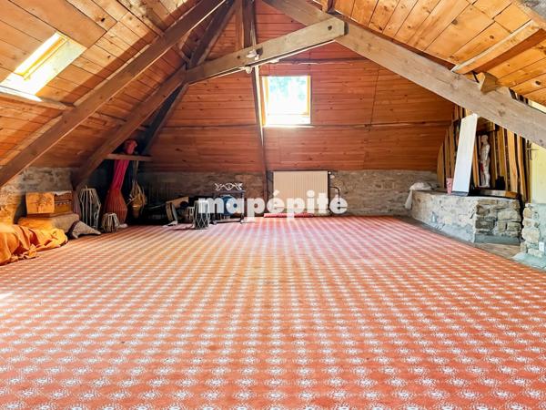 Maison
         19 pièces
        - 1275 m² Bien prestige 590 000 € *