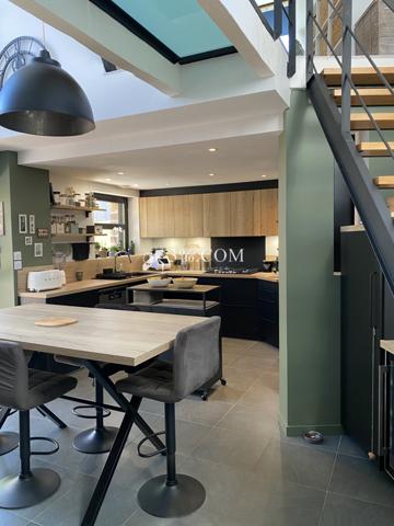 Maison 4 pièce(s) 3 chambre(s) 88 m²