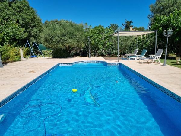 Maison à vendre 6 pièces SAINT MAXIMIN LA SAINTE BAUME (83)