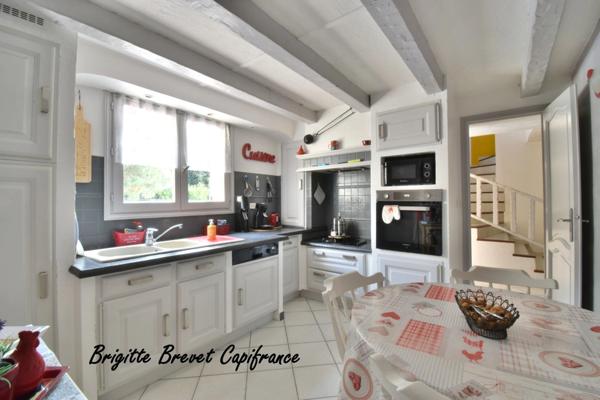 Maison à vendre 6 pièces SAINT MAXIMIN LA SAINTE BAUME (83)