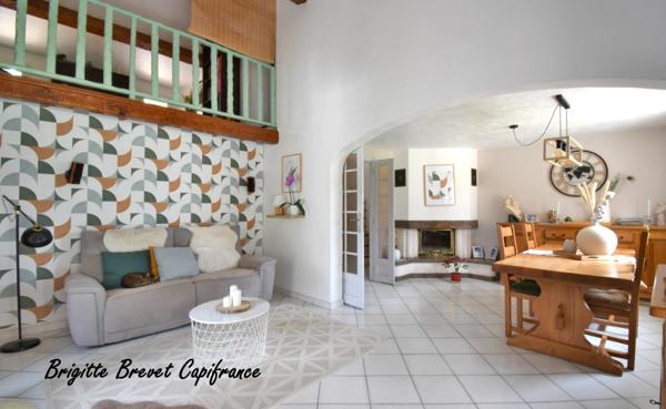 Maison à vendre 6 pièces SAINT MAXIMIN LA SAINTE BAUME (83)