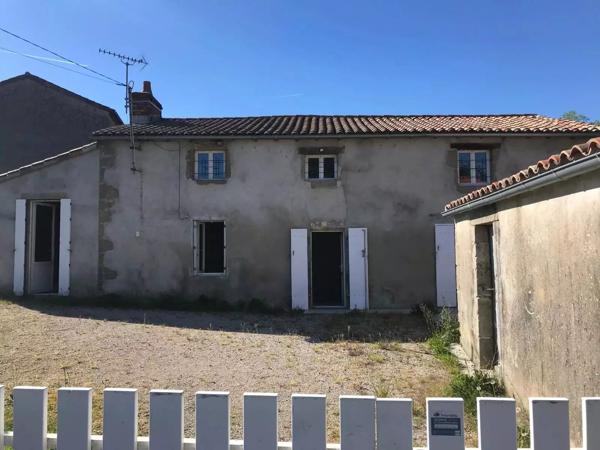 MAISON DE BOURG