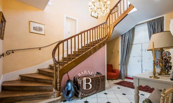 Aurillac, Château 10 Chambres -  400 m² à vendre