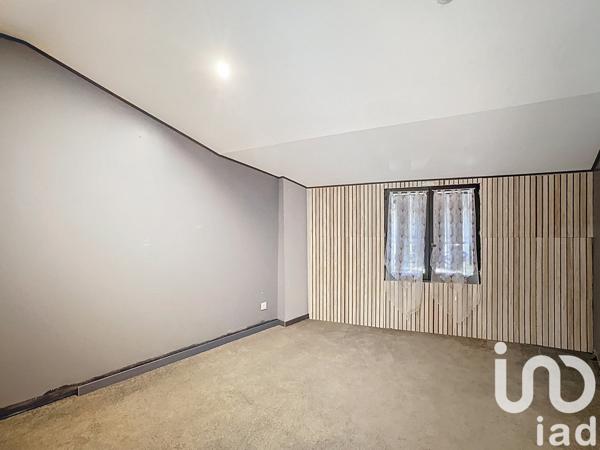 Maison à vendre 4 pièces 87 m² Guîtres