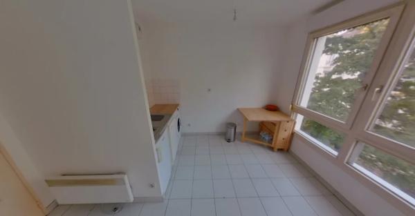 STUDIO A LOUER - LYON 3EME ARRONDISSEMENT Dauphine-Montluc 31.62 m 2 670 € charges comprises par mois
